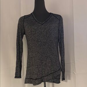 Women's Black Long Sleeve Top